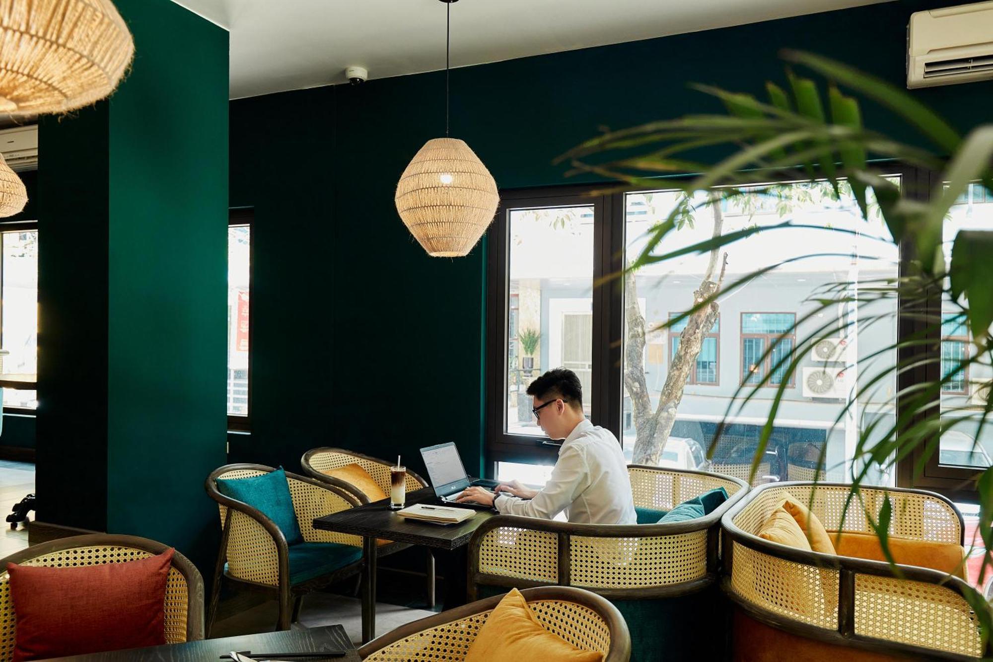 The Bloom Classic - Hotel And Bistro Hanoi Exterior foto